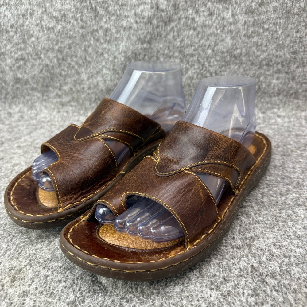 Women’s 9 Born Brown Leather Slide Sandals Casual Comfort Slip On Shoes